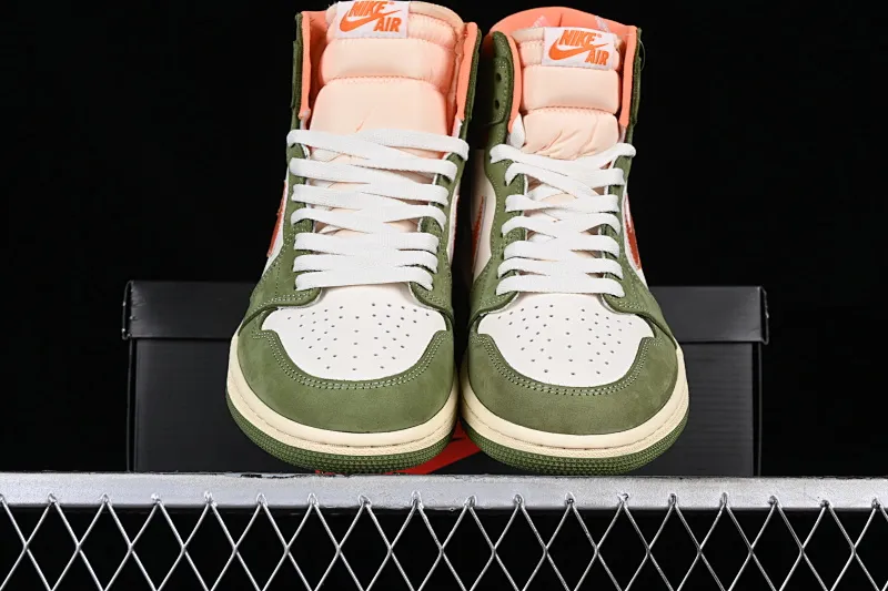 All categories Air Jordan Jordan series basketball shoes Air Jordan 1 High Air Jordan 1 High OG "Celadon" AJ1 Joe 1 deconstructed retro coconut milk green high-top basketball shoes FB9934-300